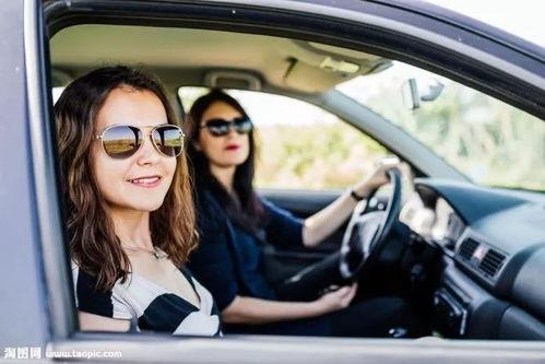 女子买国产车感动视频,女子购车感动瞬间见证民族品牌崛起